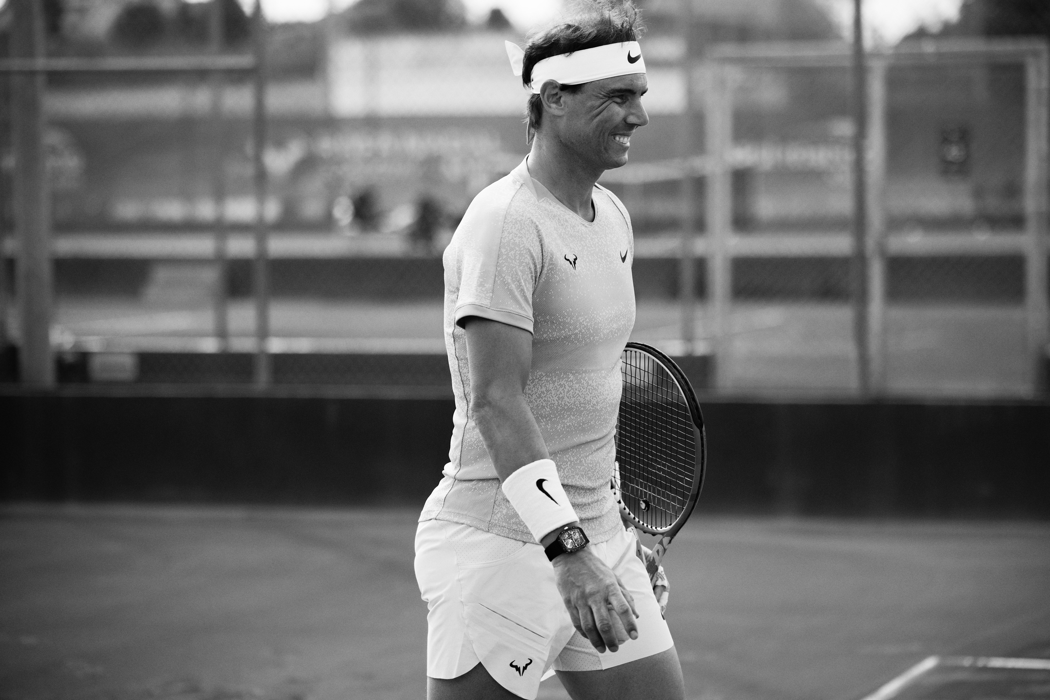 從 2010 年開始，RICHARD MILLE 陸續為網球名將 Rafael Nadal 專門打造了 6 款 RM 27 系列的腕錶，輕盈舒適、抗衝擊，獲得許多名家喜愛。