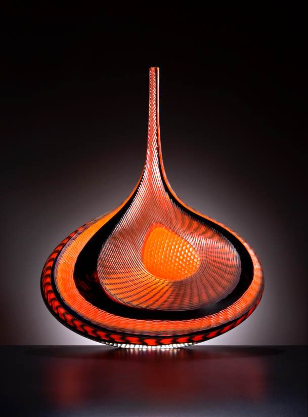 《ANGEL TEAR, 2005》，51.435 x 41.275 x 13.97 cm。