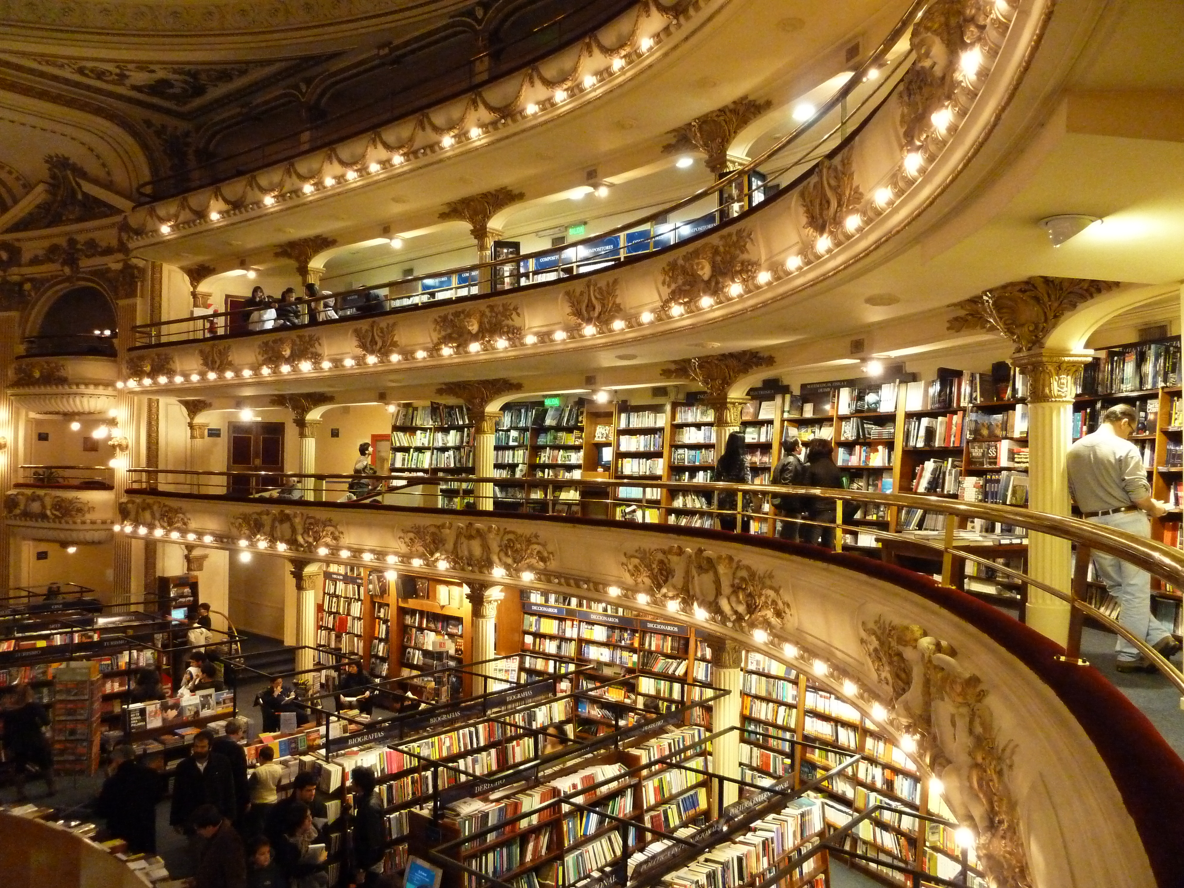 BOOKSTORES : BACK TO THE FUTURE, FORWARD INTO HISTORY: El Ateneo GRAND SPLENDID 當代最美書店風華 - 歌劇院變身「書的皇宮」